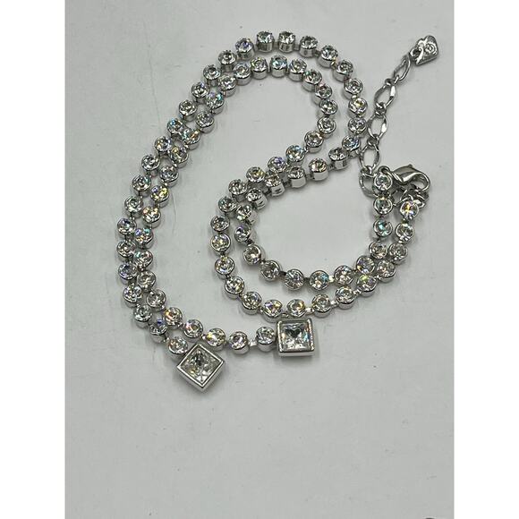 Authentic Swarovski Crystal Y
Necklace Silver Tone Drop Lariat Statement Jewelry - Picture 10 of 14